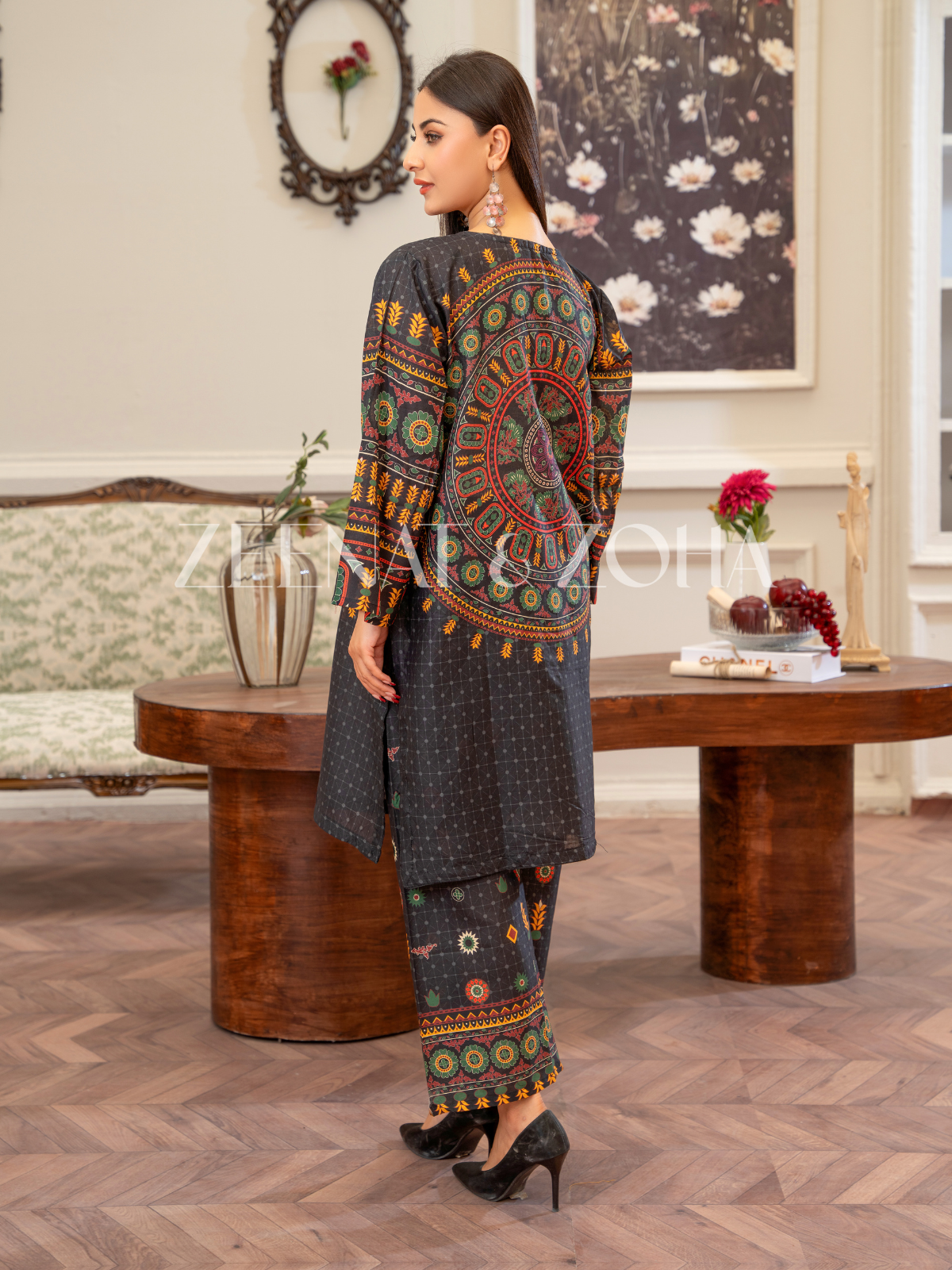 Sindhi Mandala – Black Edition
