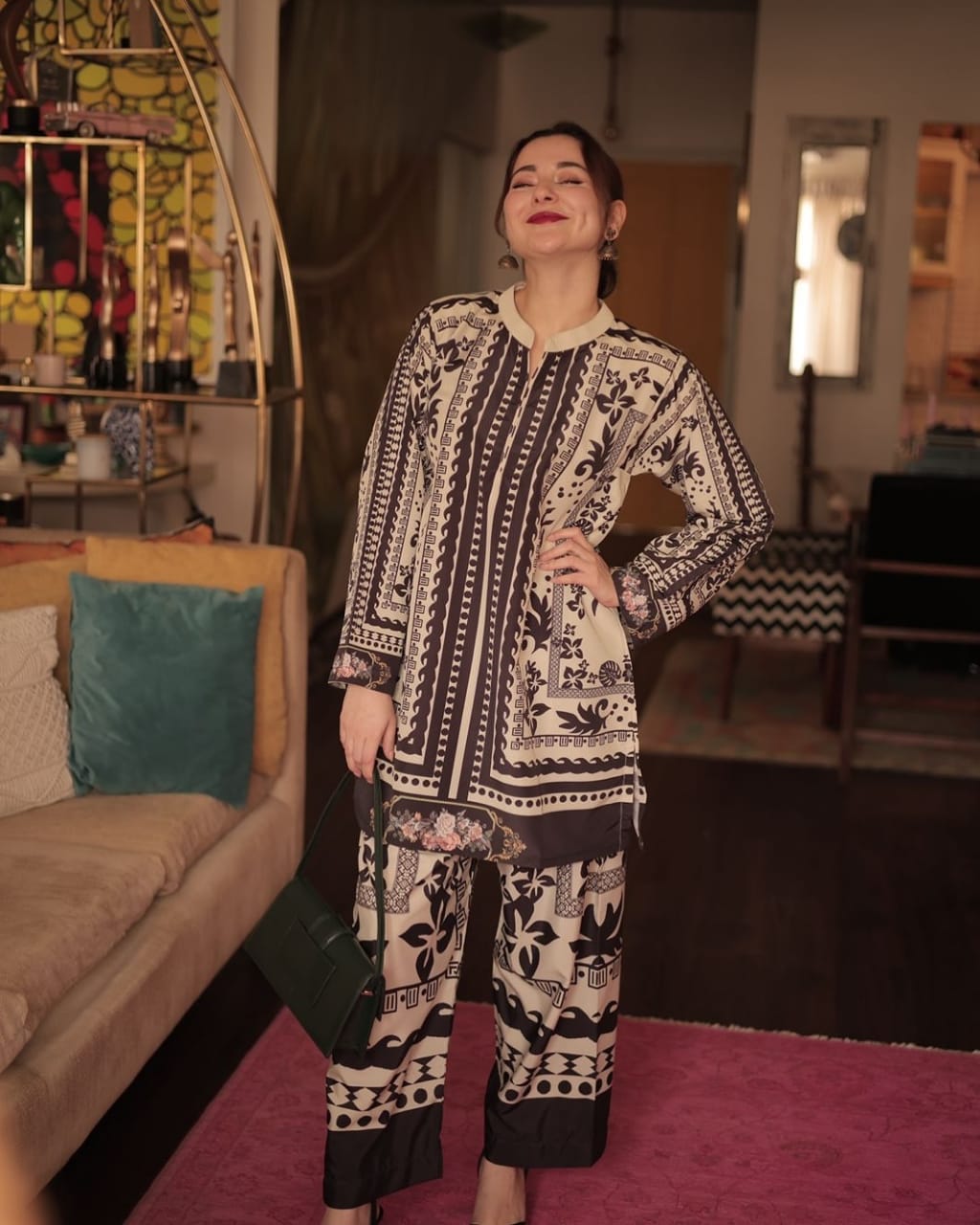 HANIA AMIR DIGITAL PRINTED 2Pc STICHED SUIT